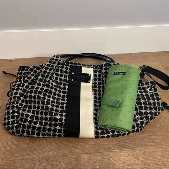 Kate Spade Diaper Bag Two Tone Classic Monogram w/ Stroller Strap & Changing Pad - Picture 1 of 9